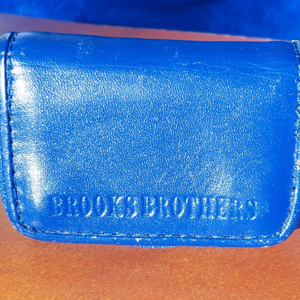 BROOKS BROTHER CONTACT LENS CASE - EUC - BLUE LTHR